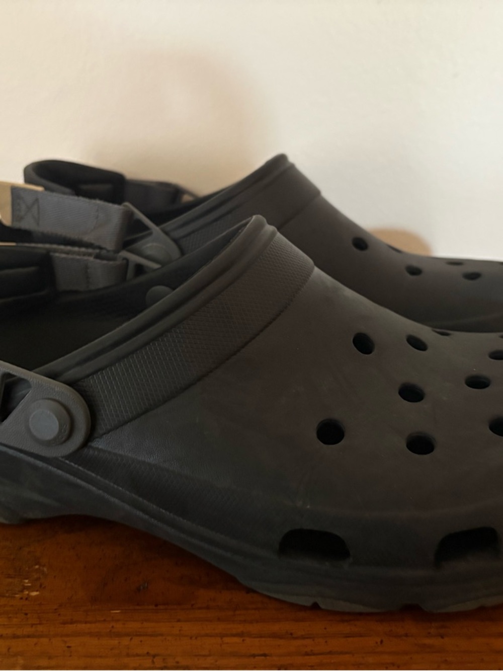 CROCS Men's Classic Black Clogs with Heel Strap